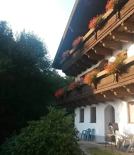 アパート Waldeck Perle ハウツェンベルク